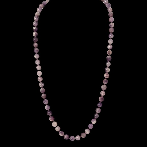 Beautiful Amethyst- large string of handmade hand knotted necklace - Picture 6 of 6